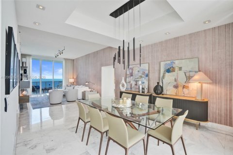 Copropriété à louer à Sunny Isles Beach, Floride: 3 chambres, 216.18 m2 № 2249876 - photo 8