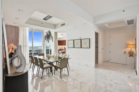 Copropriété à louer à Sunny Isles Beach, Floride: 3 chambres, 216.18 m2 № 2249876 - photo 3