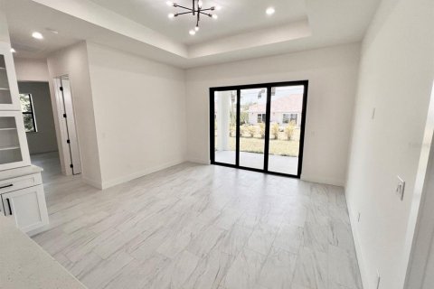 Villa ou maison à vendre à Englewood, Floride: 4 chambres, 156.91 m2 № 2147582 - photo 17