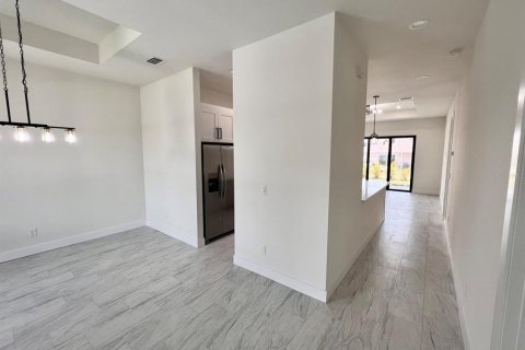 Villa ou maison à vendre à Englewood, Floride: 4 chambres, 156.91 m2 № 2147582 - photo 14
