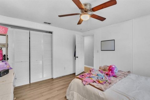 House in Auburndale, Florida 6 bedrooms, 201.88 sq.m. № 1734523 - photo 27