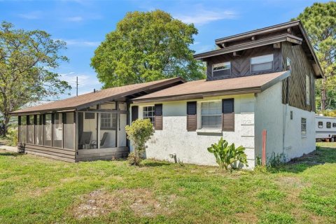 House in Auburndale, Florida 6 bedrooms, 201.88 sq.m. № 1734523 - photo 11