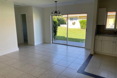 Appartement à louer à Coral Springs, Floride: 1 chambre, 78.97 m2 № 2439269 - photo 6