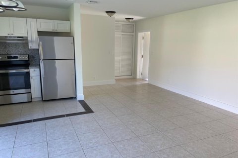 Appartement à louer à Coral Springs, Floride: 1 chambre, 78.97 m2 № 2439269 - photo 5