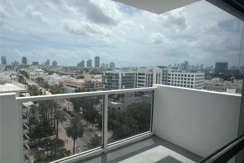 Copropriété à louer à Miami Beach, Floride: 47.84 m2 № 2066569 - photo 14