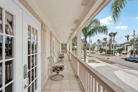 Villa ou maison à vendre à Sarasota, Floride: 6 chambres, 285.3 m2 № 1722936 - photo 8