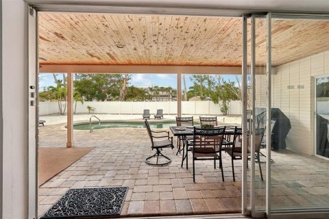 Villa ou maison à vendre à Sarasota, Floride: 6 chambres, 285.3 m2 № 1722936 - photo 10