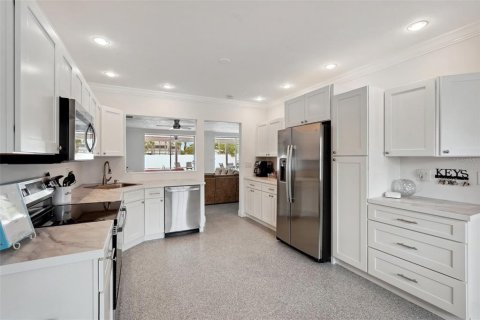 Villa ou maison à vendre à Sarasota, Floride: 6 chambres, 285.3 m2 № 1722936 - photo 21