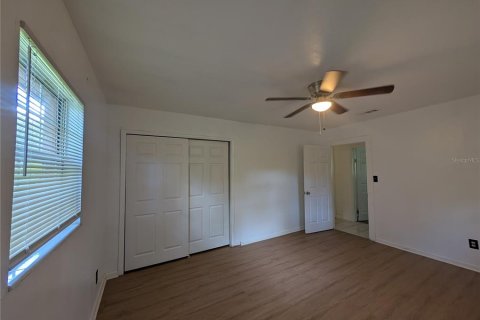 Снять в аренду виллу или дом в Плант-Сити, Флорида 3 спальни, 152.36м2, № 1840587 - фото 17