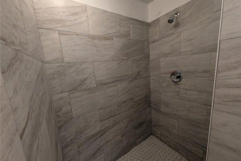 Снять в аренду виллу или дом в Плант-Сити, Флорида 3 спальни, 152.36м2, № 1840587 - фото 19