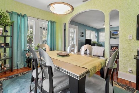 Villa ou maison à vendre à Tampa, Floride: 3 chambres, 121.14 m2 № 2429646 - photo 6