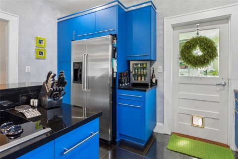 Villa ou maison à vendre à Tampa, Floride: 3 chambres, 121.14 m2 № 2429646 - photo 9