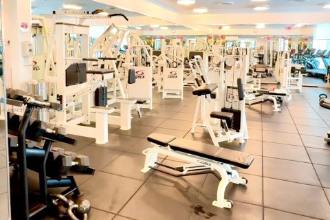Condo in Miami, Florida, 1 bedroom  № 1880035 - photo 20