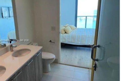 Copropriété à louer à Miami, Floride: 1 chambre, 57.79 m2 № 2009309 - photo 2