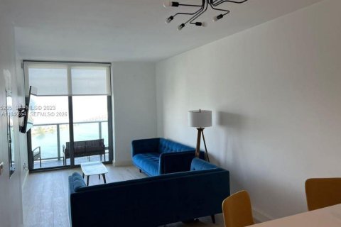 Copropriété à louer à Miami, Floride: 1 chambre, 57.79 m2 № 2009309 - photo 4