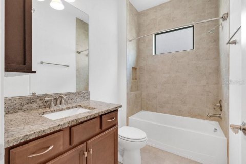 House in Orlando, Florida 4 bedrooms, 312.43 sq.m. № 1785643 - photo 29