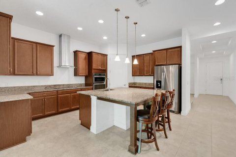 House in Orlando, Florida 4 bedrooms, 312.43 sq.m. № 1785643 - photo 28