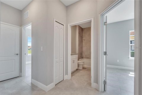 Copropriété à vendre à Poinciana, Floride: 2 chambres, 97.55 m2 № 2238050 - photo 14