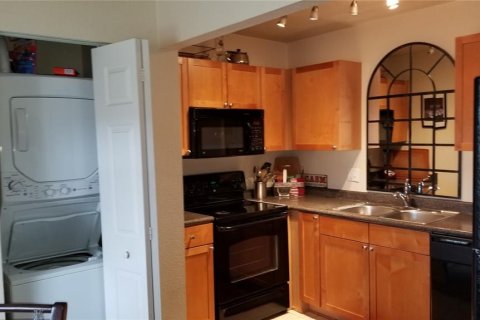 Copropriété à louer à Saint Petersburg, Floride: 2 chambres, 76.64 m2 № 2111544 - photo 7
