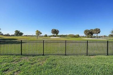 Villa ou maison à louer à Punta Gorda, Floride: 3 chambres, 193.61 m2 № 2102386 - photo 23