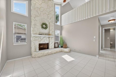 House in Palm Harbor, Florida 3 bedrooms, 173.36 sq.m. № 1884529 - photo 11