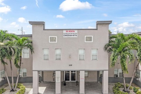 Купить коммерческую недвижимость в Хайалиа, Флорида № 2031646 - фото 5