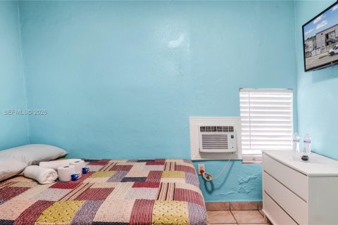 Купить коммерческую недвижимость в Хайалиа, Флорида № 2031646 - фото 8