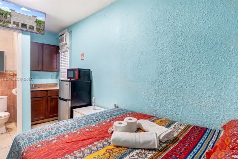 Купить коммерческую недвижимость в Хайалиа, Флорида № 2031646 - фото 10