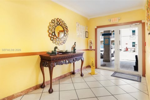 Купить коммерческую недвижимость в Хайалиа, Флорида № 2031646 - фото 9