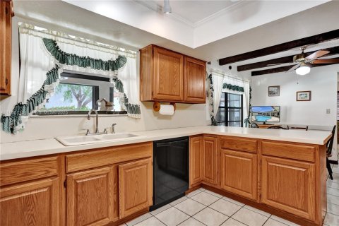 Villa ou maison à vendre à Miami, Floride: 5 chambres, 273.13 m2 № 1871651 - photo 13