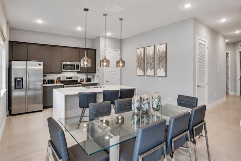 Copropriété à vendre à Kissimmee, Floride: 3 chambres, 138.52 m2 № 2425373 - photo 5