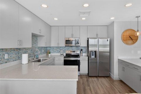 Copropriété à vendre à Sarasota, Floride: 1 chambre, 79.43 m2 № 2199476 - photo 6