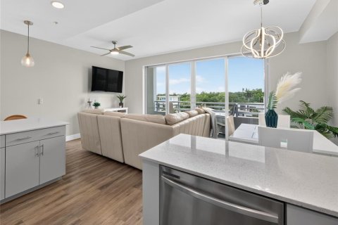Copropriété à vendre à Sarasota, Floride: 1 chambre, 79.43 m2 № 2199476 - photo 7