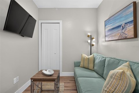 Copropriété à vendre à Sarasota, Floride: 1 chambre, 79.43 m2 № 2199476 - photo 20