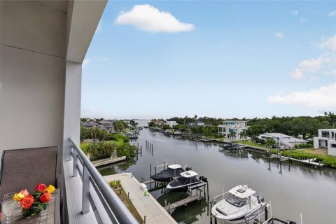 Copropriété à vendre à Sarasota, Floride: 1 chambre, 79.43 m2 № 2199476 - photo 2