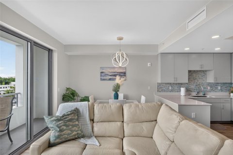 Copropriété à vendre à Sarasota, Floride: 1 chambre, 79.43 m2 № 2199476 - photo 10