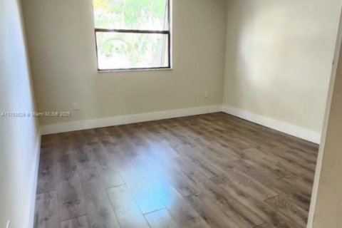 Copropriété à vendre à Miami, Floride: 3 chambres, 135.82 m2 № 1983398 - photo 26