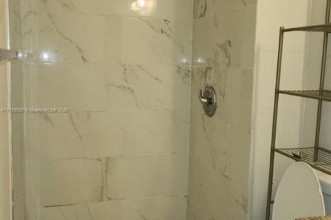 Copropriété à vendre à Miami, Floride: 3 chambres, 135.82 m2 № 1983398 - photo 21