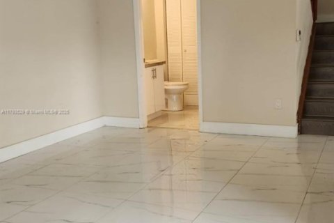 Copropriété à vendre à Miami, Floride: 3 chambres, 135.82 m2 № 1983398 - photo 17