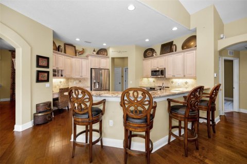 House in Odessa, Florida 4 bedrooms, 300.63 sq.m. № 1918632 - photo 7