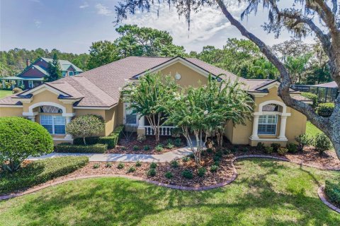 House in Odessa, Florida 4 bedrooms, 300.63 sq.m. № 1918632 - photo 2
