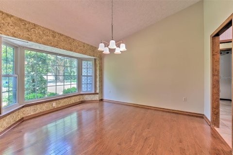 Casa en venta en Dover, Florida, 4 dormitorios, 247.21 m2 № 2156721 - foto 4