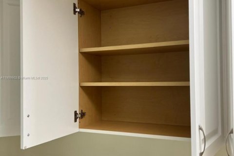 Apartment in Tamarac, Florida 1 bedroom, 69.68 sq.m. № 1967447 - photo 8