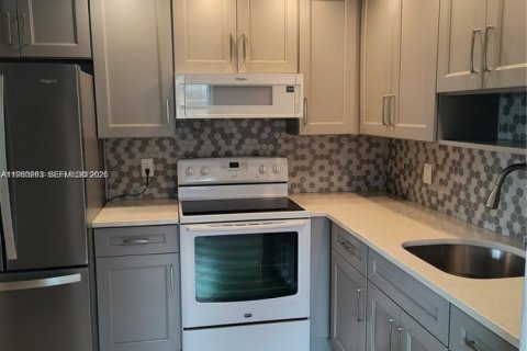 Copropriété à louer à Delray Beach, Floride: 1 chambre, 66.89 m2 № 2050008 - photo 2