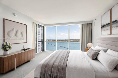 Condominio en venta en Miami Beach, Florida, 3 dormitorios, 200.48 m2 № 2035683 - foto 14