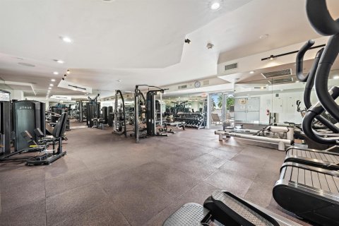 Condo in West Palm Beach, Florida, 2 bedrooms  № 2251682 - photo 21