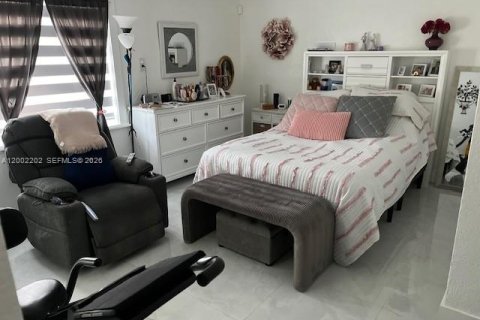 Купить таунхаус в Майами, Флорида 3 спальни, 94.76м2, № 2067682 - фото 7