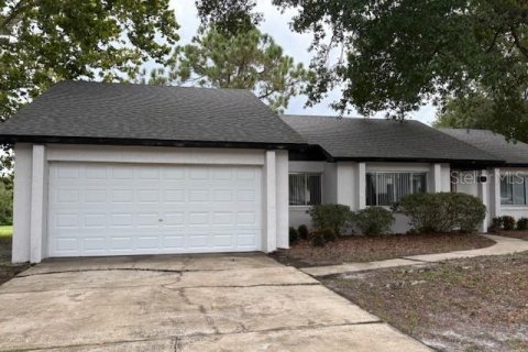Casa en alquiler en Casselberry, Florida, 3 dormitorios, 149.76 m2 № 1903019 - foto 1