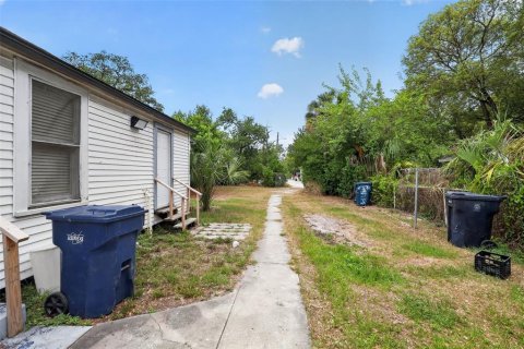 Terreno en venta en Tampa, Florida № 2118061 - foto 12