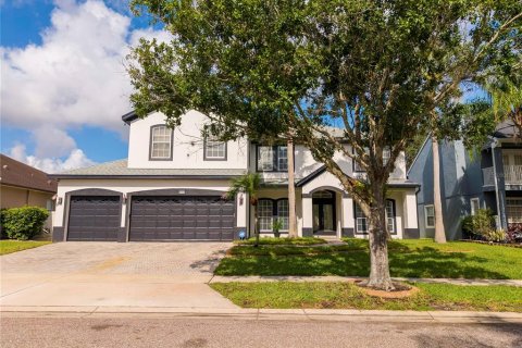 Villa ou maison à vendre à Orlando, Floride: 5 chambres, 331.38 m2 № 2306302 - photo 2